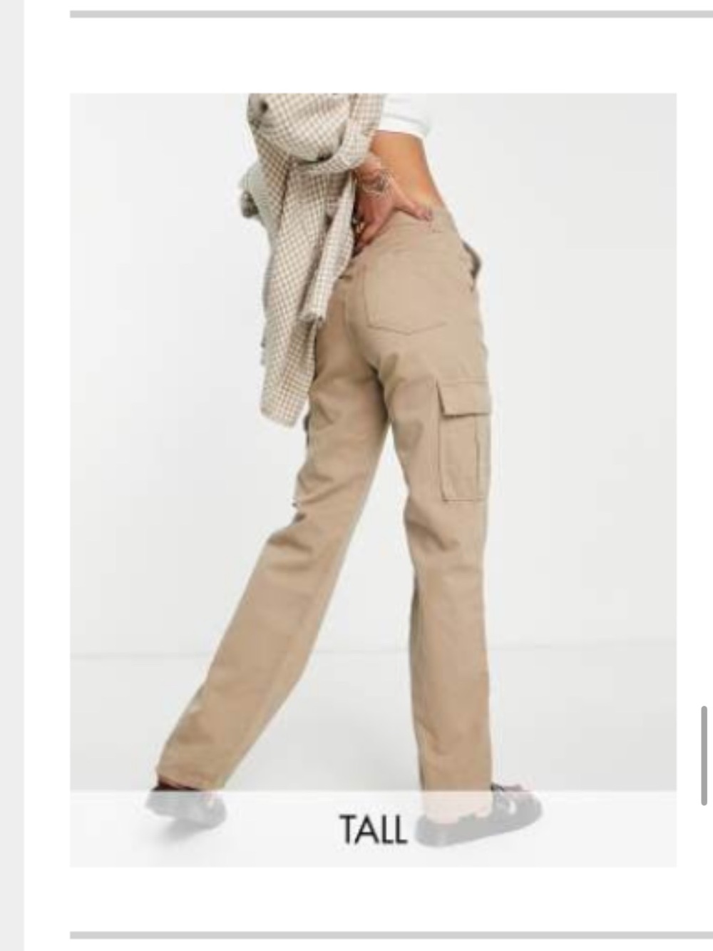 Woman’s Stradivarious Straight-Leg Cargo Pants — Khaki